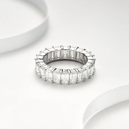 טבעת Eternity Emerald Cut — טבעת מואסנייט של Bellaris, תצוגה 4