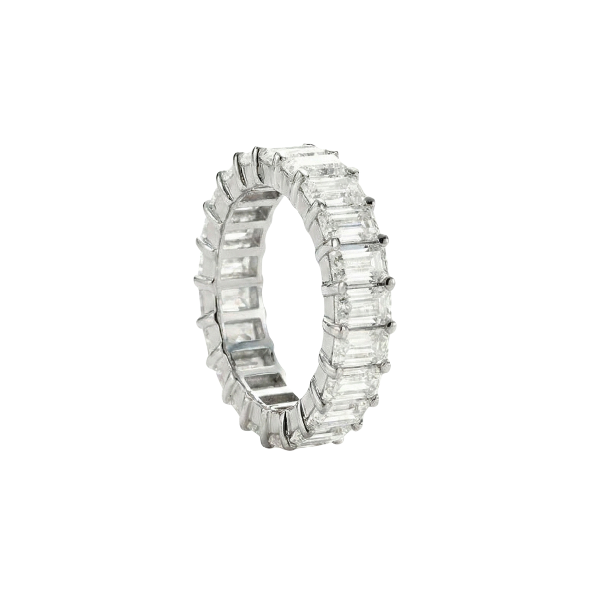 טבעת Eternity Emerald Cut — טבעת מואסנייט של Bellaris